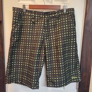 Wilson Men's Casual Shorts with Green and Black Checkered Pattern size 36